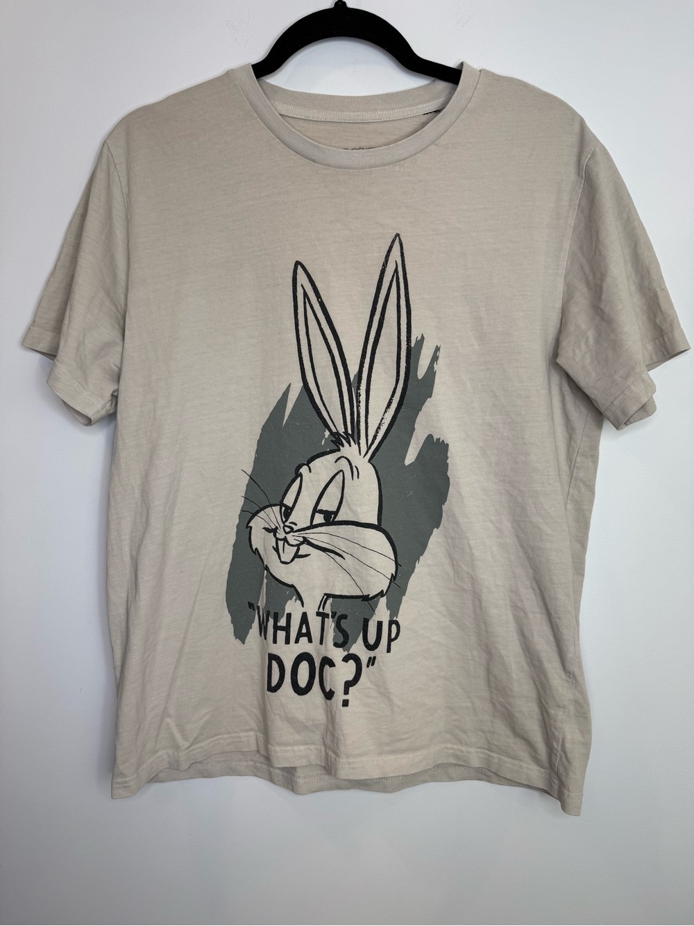 Looney Tunes Beige Bugs Bunny Graphic Tee - What's Up Doc? Size small